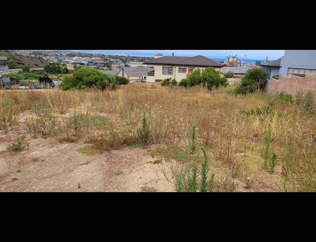 LAND FOR SALE IN ISLAND VIEW